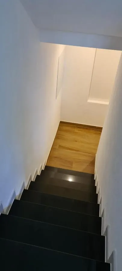 The Modern Cave Lodge Stuttgart 0*,  Germany